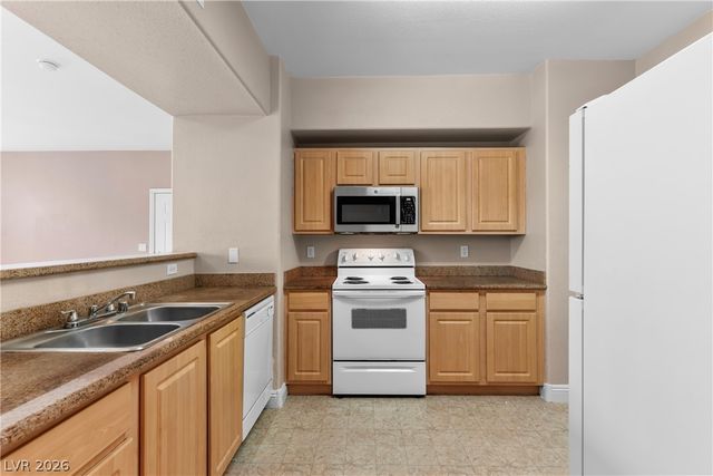 8000 Badura Avenue 1020, Las Vegas, NV 89113