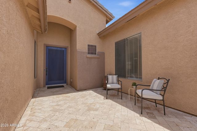 7037 S TROPHY Lane, Gilbert, AZ 85298