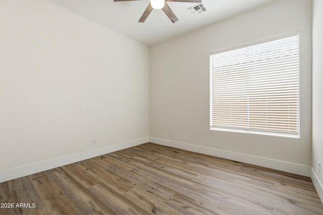 7037 S TROPHY Lane, Gilbert, AZ 85298