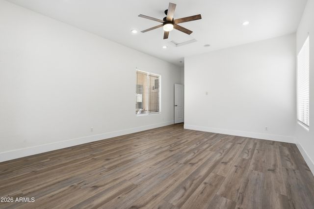 7037 S TROPHY Lane, Gilbert, AZ 85298