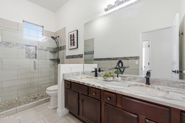 7037 S TROPHY Lane, Gilbert, AZ 85298