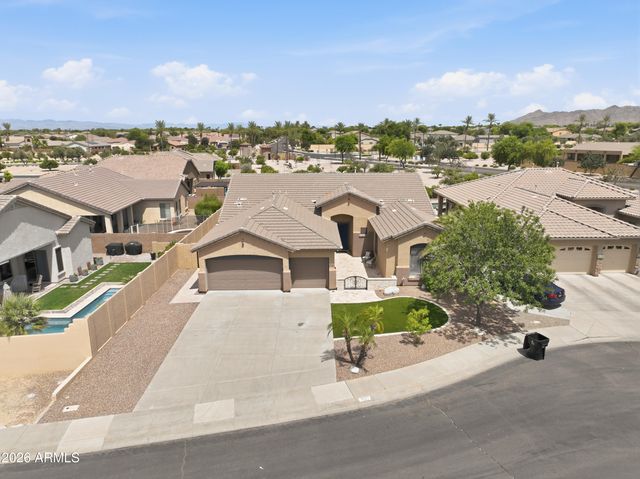 7037 S TROPHY Lane, Gilbert, AZ 85298