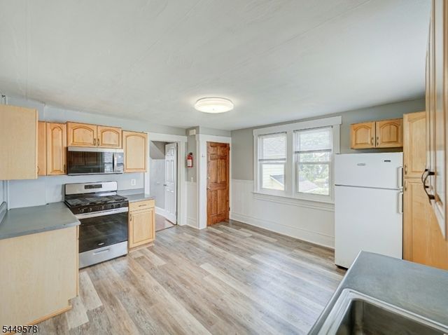 508 Brooks Blvd, Manville Boro, NJ 08835