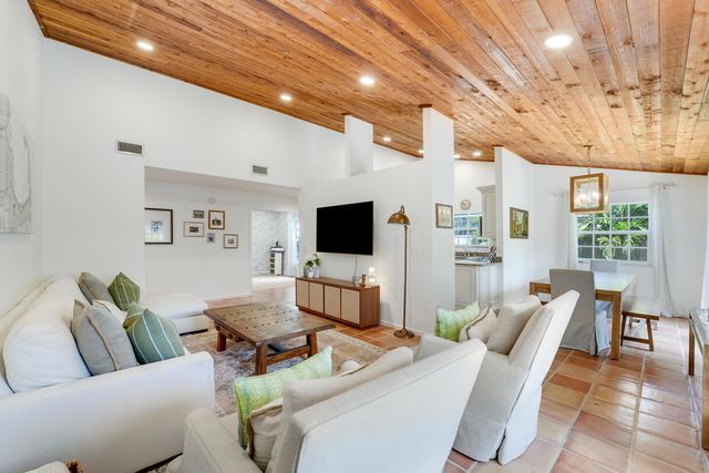 12625 Timber Ridge Circle, Wellington, FL 33414