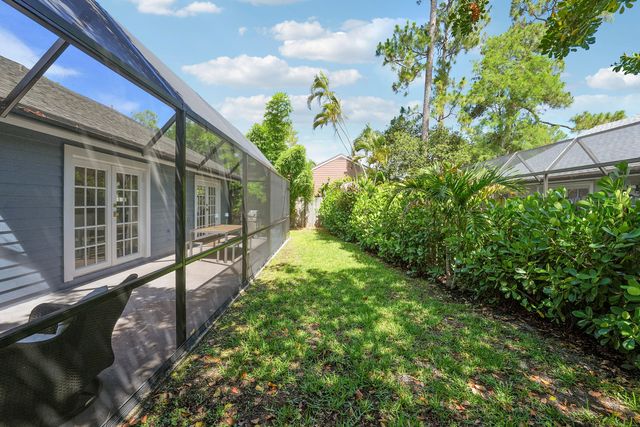 12625 Timber Ridge Circle, Wellington, FL 33414