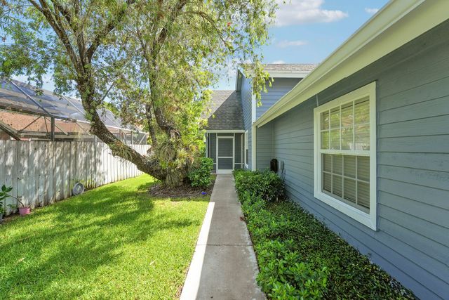12625 Timber Ridge Circle, Wellington, FL 33414