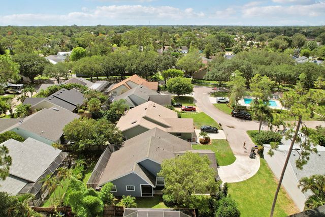 12625 Timber Ridge Circle, Wellington, FL 33414