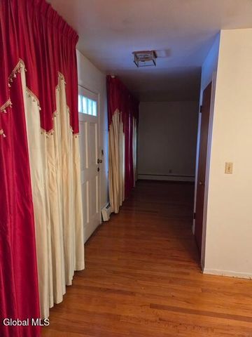 37 Briar Avenue, Albany, NY 12203