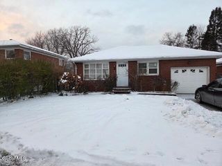 37 Briar Avenue, Albany, NY 12203
