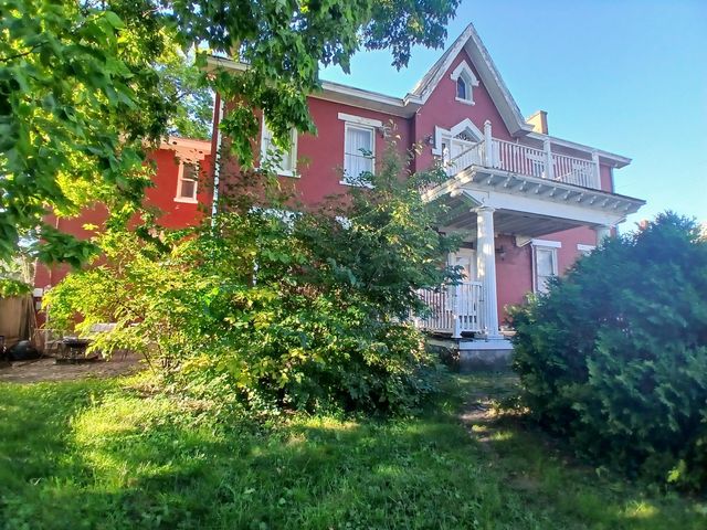 1026 E Mound Street, Columbus, OH 43205