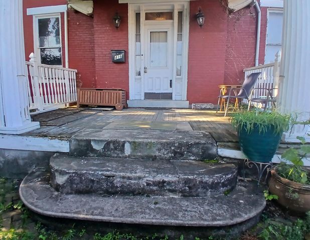 1026 E Mound Street, Columbus, OH 43205