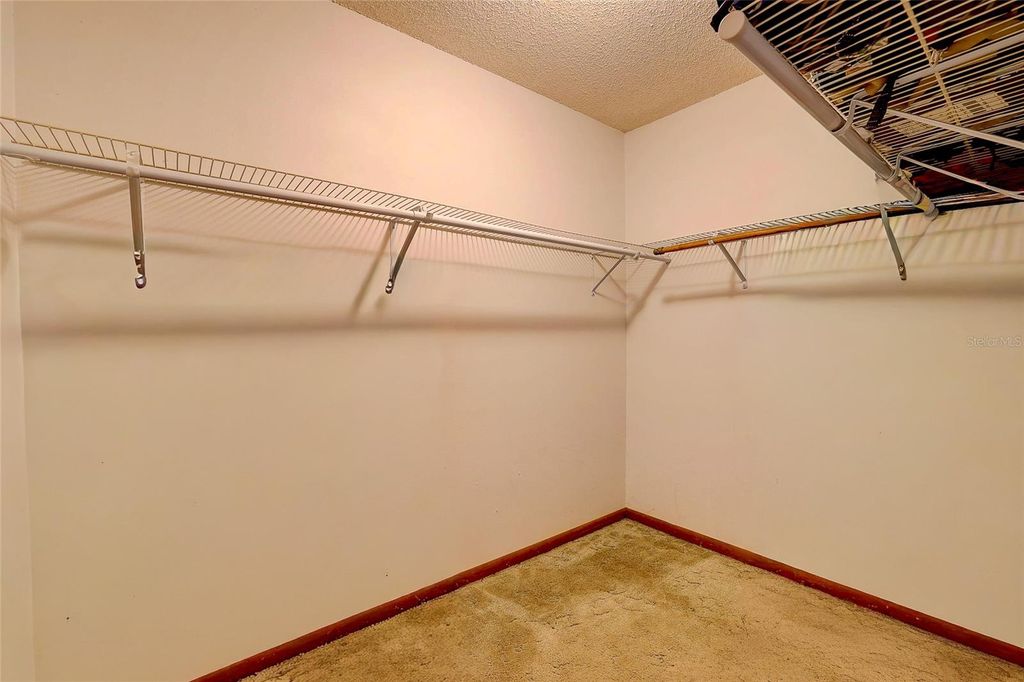 Image 23 of property listing at 4505 33RD AVENUE W, Bradenton, FL 34209