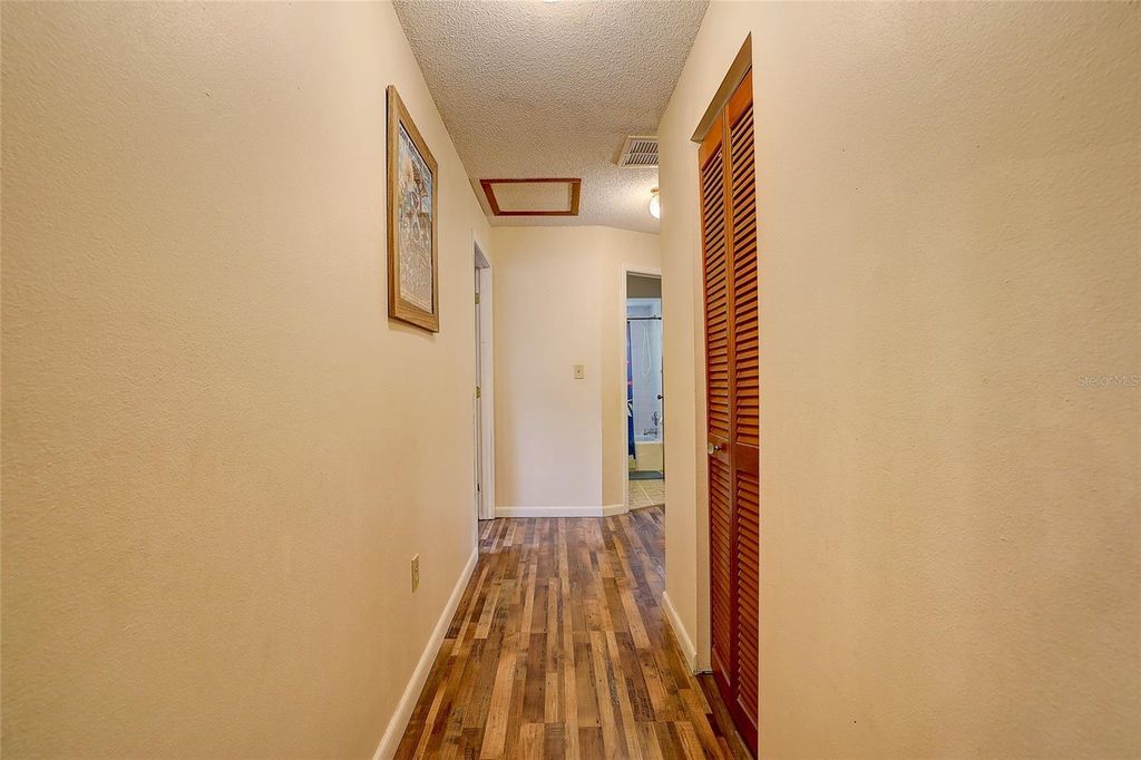 Image 24 of property listing at 4505 33RD AVENUE W, Bradenton, FL 34209