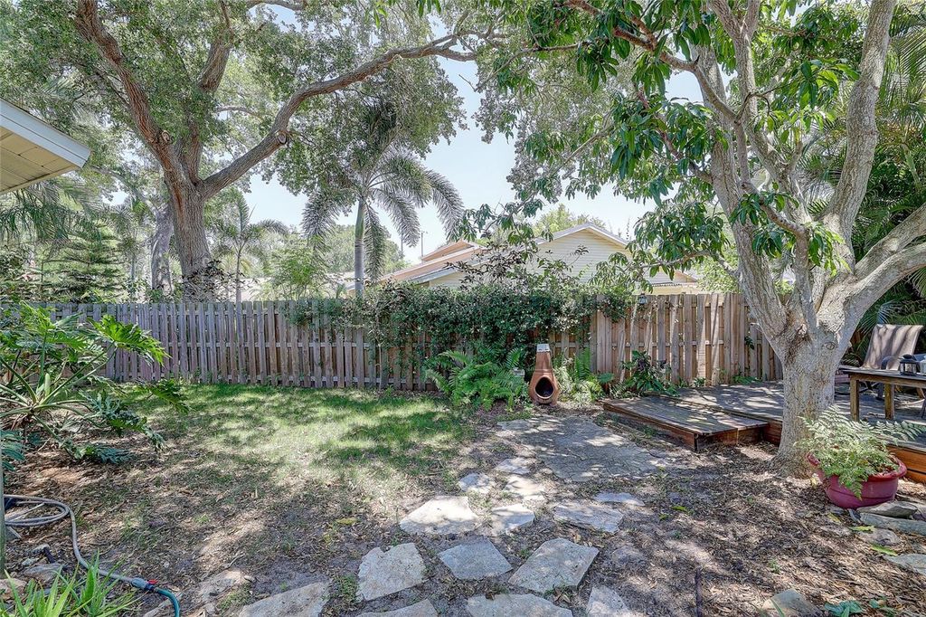 Image 44 of property listing at 4505 33RD AVENUE W, Bradenton, FL 34209