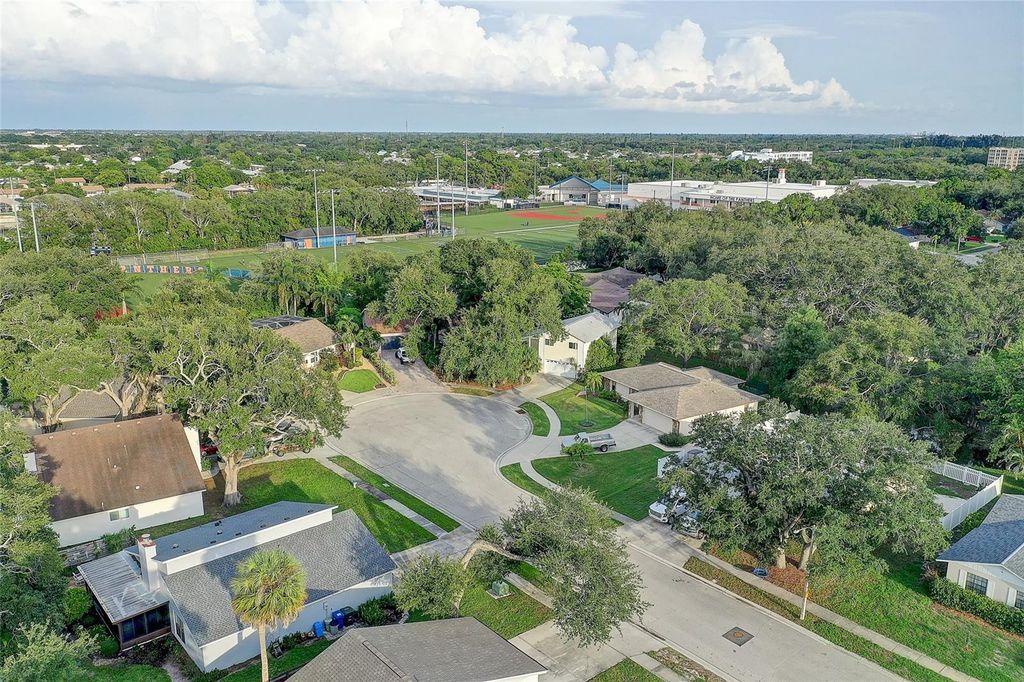 Image 56 of property listing at 4505 33RD AVENUE W, Bradenton, FL 34209