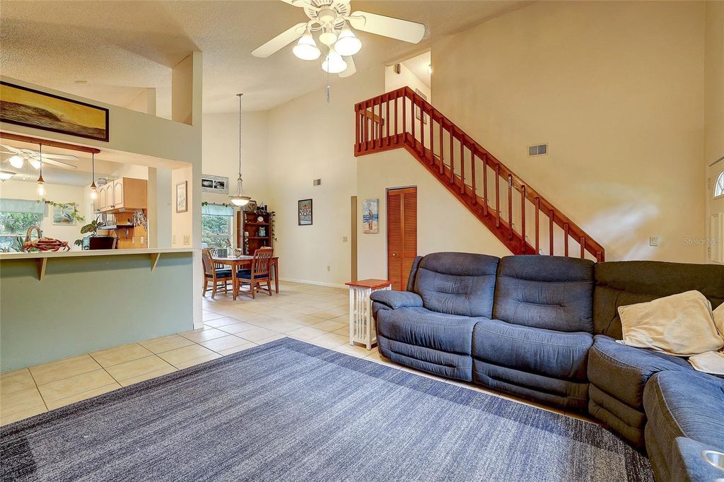 Image 7 of property listing at 4505 33RD AVENUE W, Bradenton, FL 34209