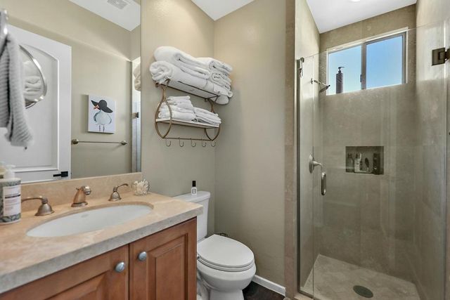 50310 Valencia Court, La Quinta, CA 92253