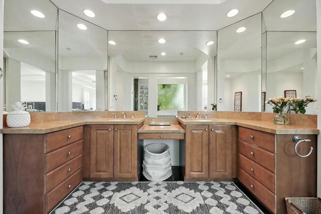 50310 Valencia Court, La Quinta, CA 92253
