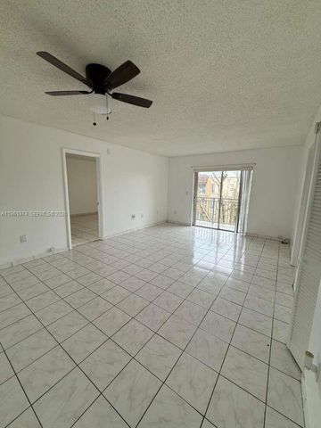 4855 NW 7th St 409-6, Miami, FL 33126