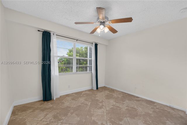 1401 SW 128th Ter 405H, Pembroke Pines, FL 33027