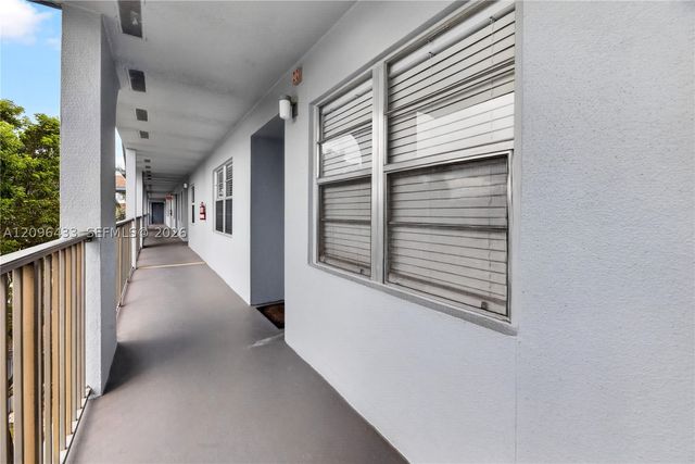 1401 SW 128th Ter 405H, Pembroke Pines, FL 33027