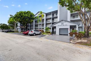 1401 SW 128th Ter 405H, Pembroke Pines, FL 33027