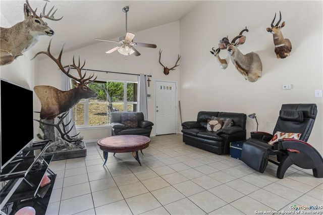 5465 Chimney Rock, Canyon Lake, TX 78133