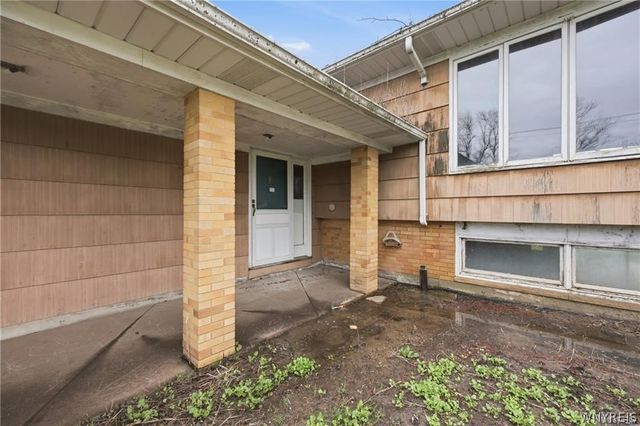 4238 Tonawanda Creek Road, Pendleton, NY 14120