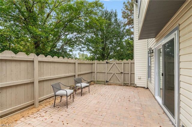 134 Castilian DR, Virginia Beach, VA 23462