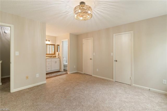 134 Castilian DR, Virginia Beach, VA 23462