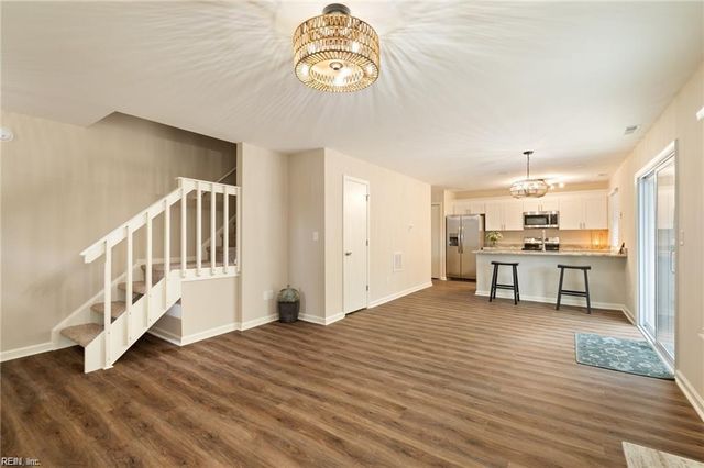 134 Castilian DR, Virginia Beach, VA 23462