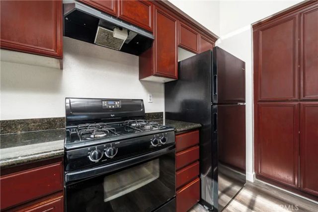 416 N Imperial Avenue 27-E, Ontario, CA 91764