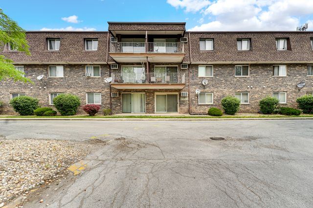 18340 Glen Oak Avenue 1D, Lansing, IL 60438