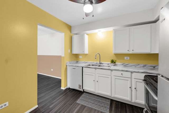 18340 Glen Oak Avenue 1D, Lansing, IL 60438