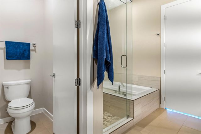 5921 Hi Line RD 2304, Austin, TX 78734