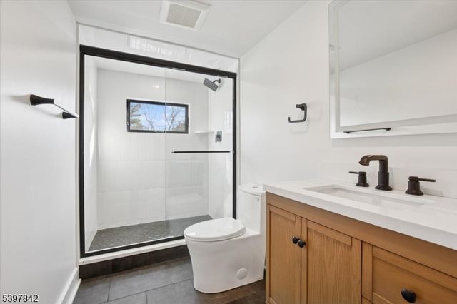 32 Felch Rd, Florham Park Boro, NJ 07932