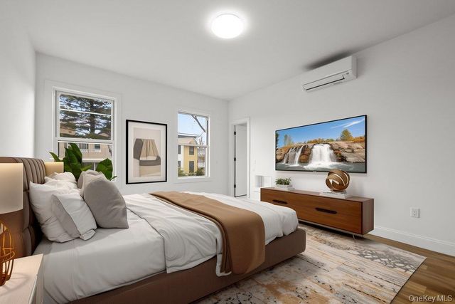 10 S 14th Avenue, Mount Vernon, NY 10550