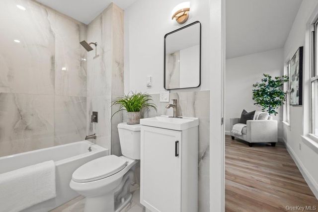 10 S 14th Avenue, Mount Vernon, NY 10550