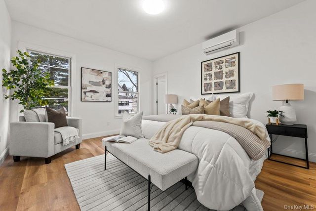 10 S 14th Avenue, Mount Vernon, NY 10550