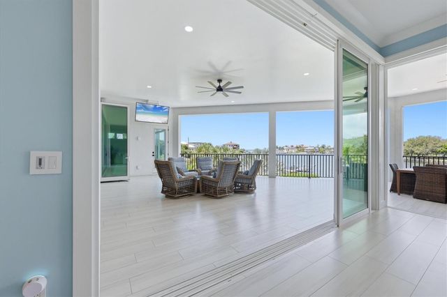 387 S SHORE DRIVE, Sarasota, FL 34234
