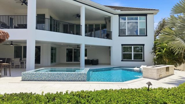 387 S SHORE DRIVE, Sarasota, FL 34234