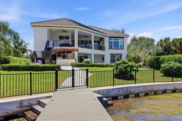 387 S SHORE DRIVE, Sarasota, FL 34234