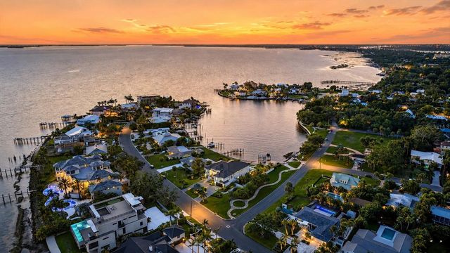 387 S SHORE DRIVE, Sarasota, FL 34234