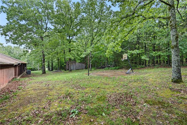 176 High Acres Drive, Russellville, AR 72802