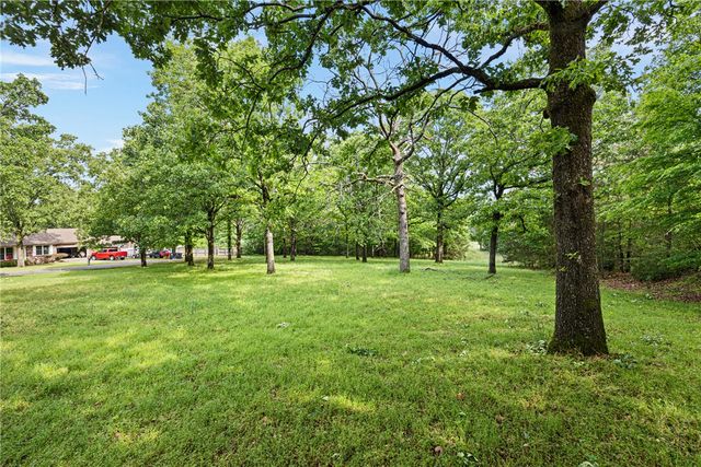 176 High Acres Drive, Russellville, AR 72802