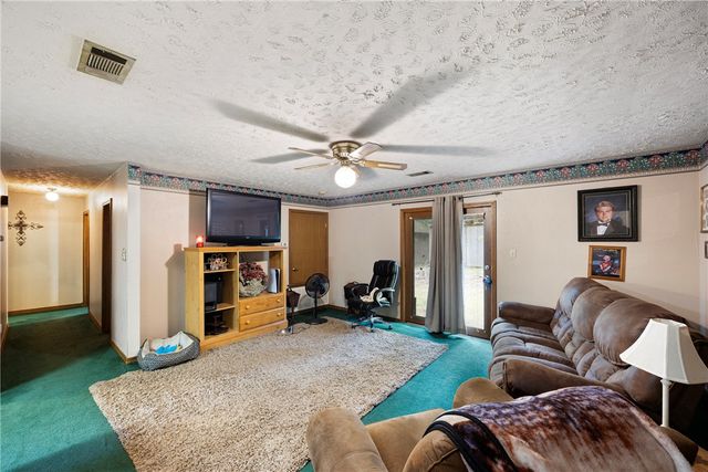 176 High Acres Drive, Russellville, AR 72802