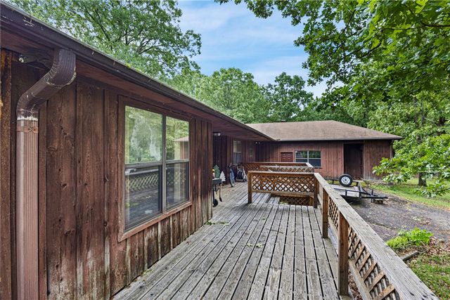 176 High Acres Drive, Russellville, AR 72802