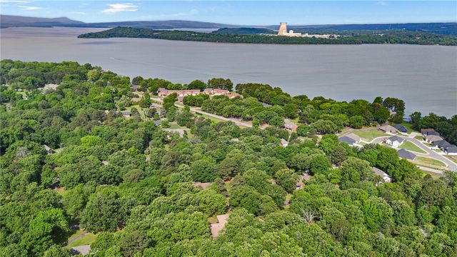 176 High Acres Drive, Russellville, AR 72802