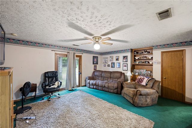 176 High Acres Drive, Russellville, AR 72802
