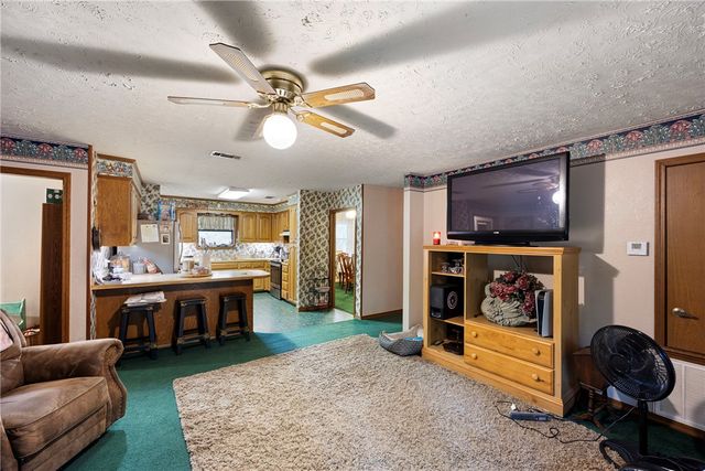 176 High Acres Drive, Russellville, AR 72802